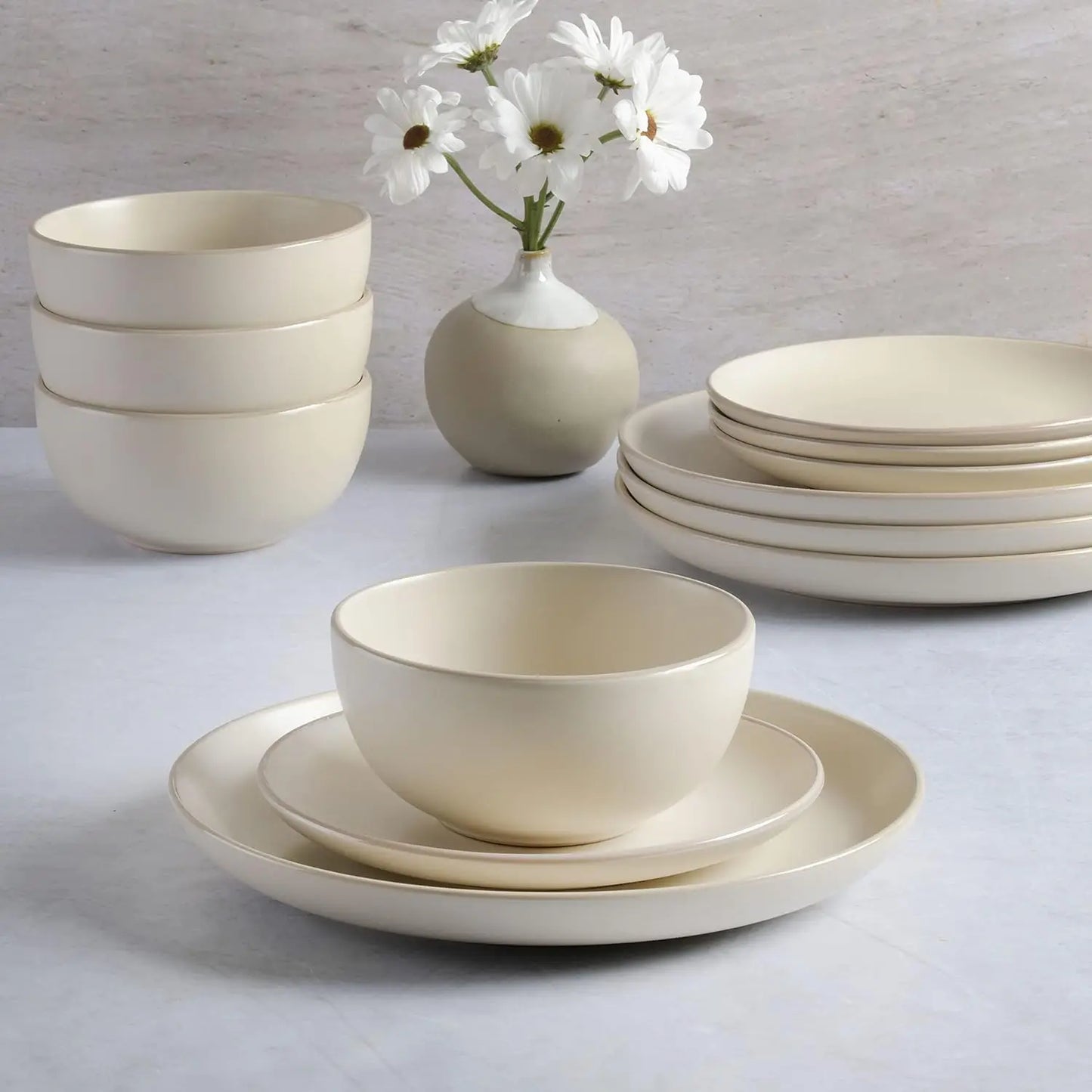 Rockaway Round Stoneware Dinnerware Set, Service for 4 (12pcs), Cream